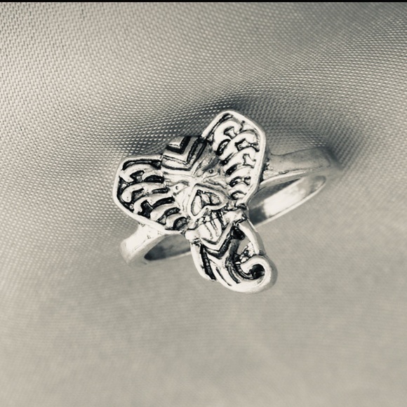 13 Piece BoHo Antiqued Silver Midi-Ring Set - Picture 5 of 12